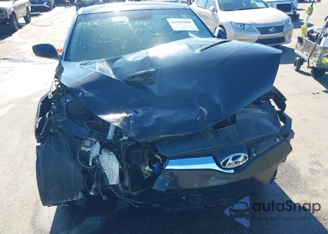 2012 Hyundai Veloster Base W/Red/Black z USA, uszkodzony, nr VIN KMHTC6ADXCU079050